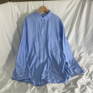 Roundtree & Yorke Light Blue Casual Button Down Shirt